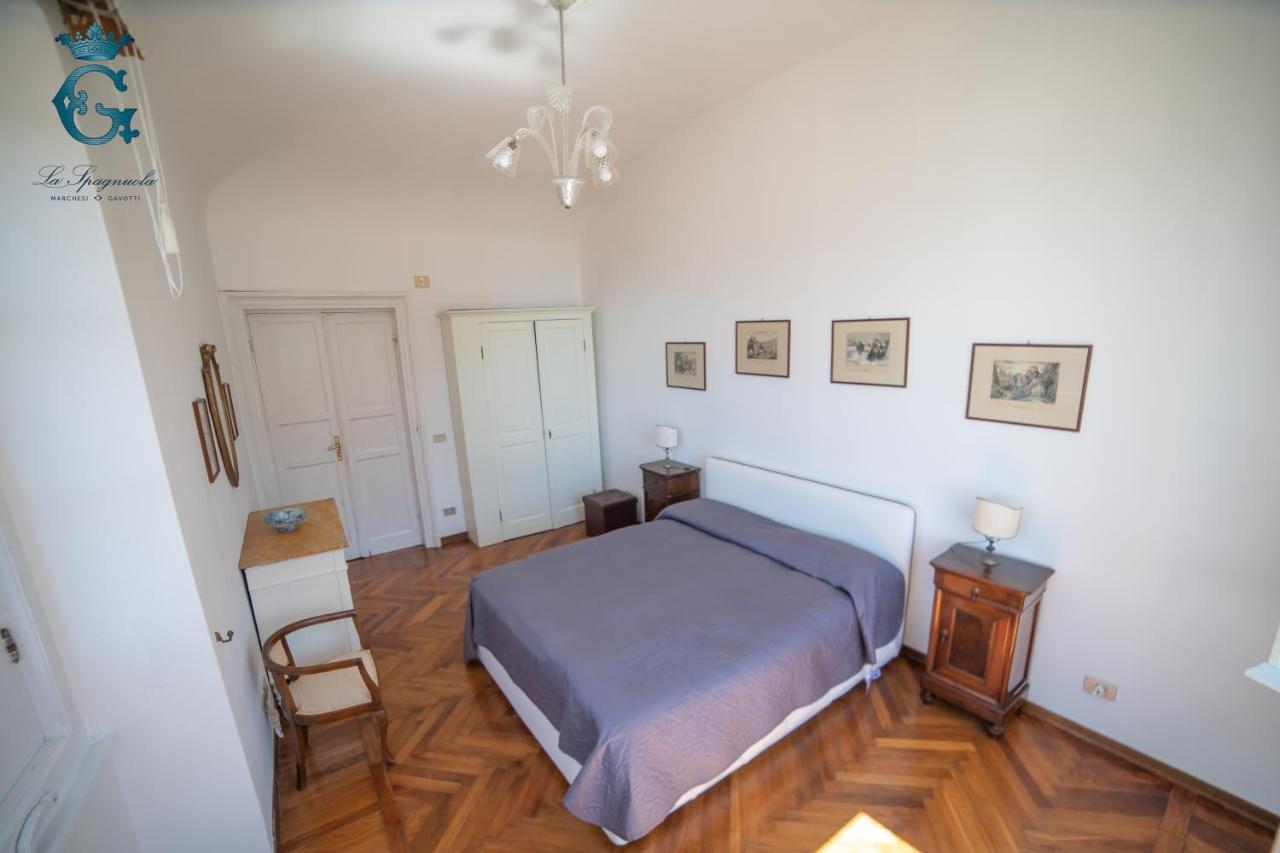 La Spagnuola - Villa Cinquecentesca Sul Mare Con Parco Privato Savona Zewnętrze zdjęcie
